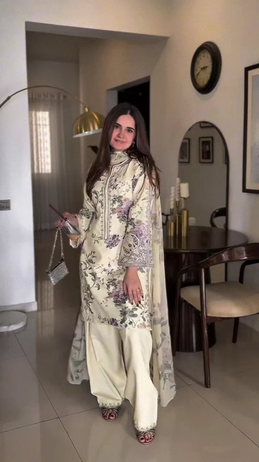 Lavender Garden on Cream: Effortless Floral Print Ensemble