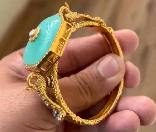 Royal Peacock Turquoise Stone Designer Kada