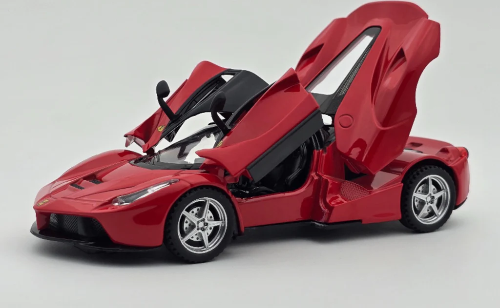 Ferrari LaFerrari 1:24  diecast scale model car collectible | Assorted Colors