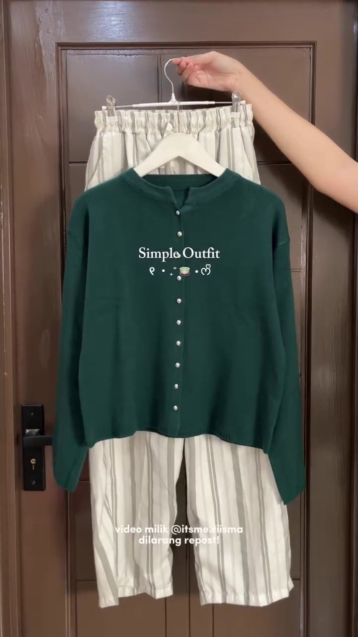 women premium quality branded cardigan sweater with pent