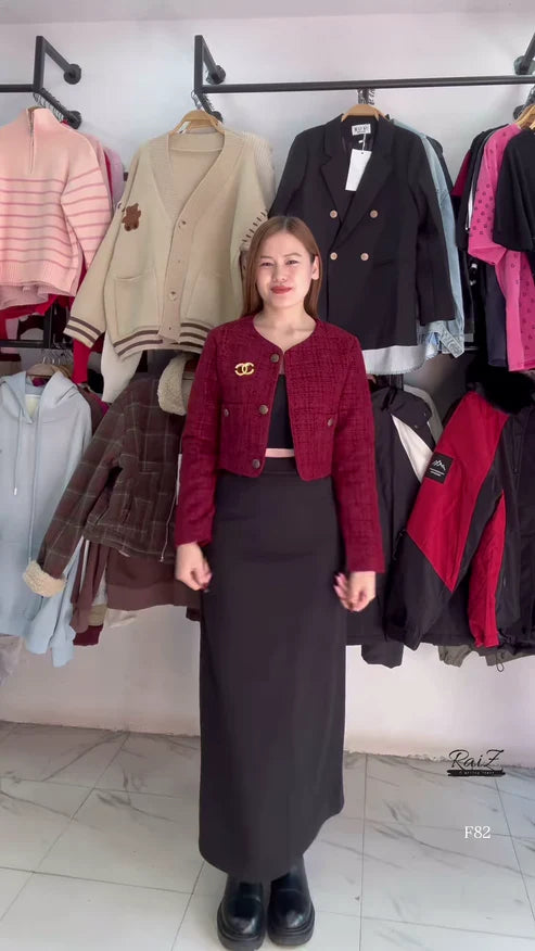 Elegant Cream Cropped Jacket – Redefine Your Classic Look with Chic Sophistication