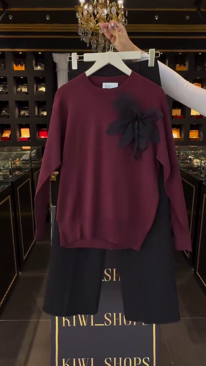 Full Sleeve Solid Women Sweatshirt