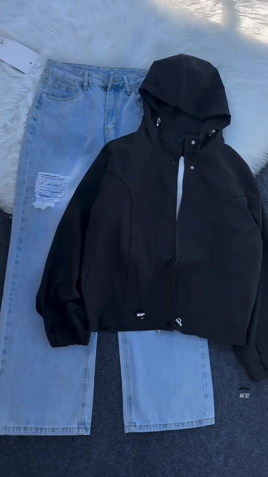 Women’s Crop Windcheater Jacket – Lightweight, Water-Resistant, Hooded Windbreaker for Running, Hiking, Festival, Athleisure