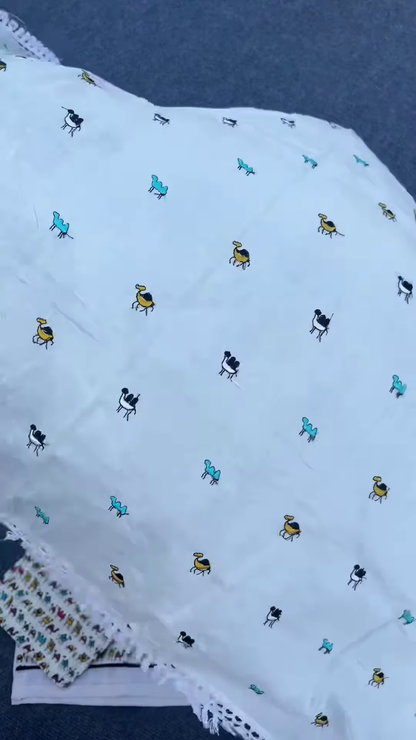 White Embroidered Kurta Set with Animal Motif Dupatta & Pants – Comfort-Focused Ethnicwear for Women