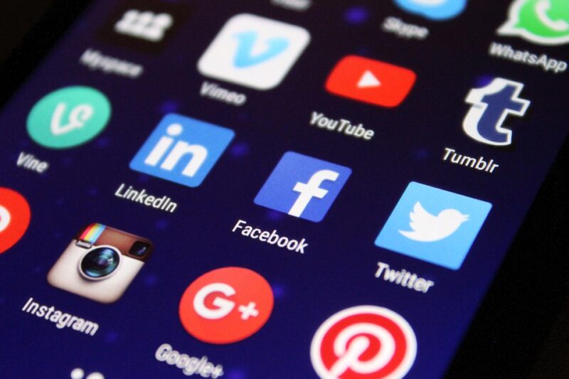 Revolutionizing Social Media: How AI is Changing the Game for Captions